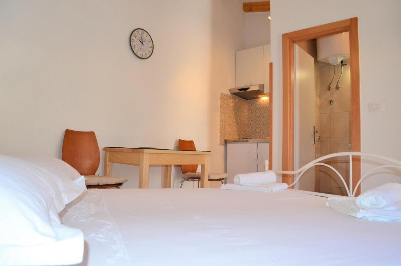 Apartman Romana Trogir Buitenkant foto